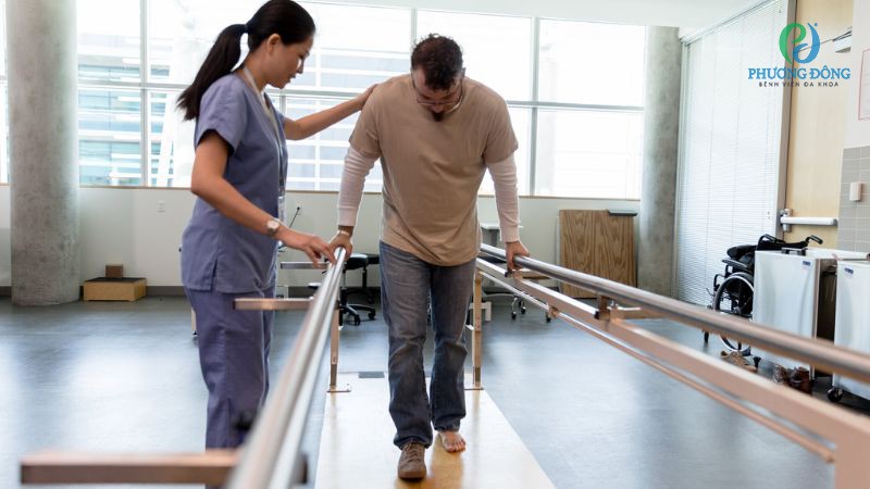 Tập vật lý trị liệu nhằm đẩy nhanh hiệu quả phục hồi gãy xương