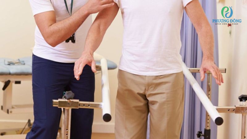 Nên vận động nhẹ nhàng hậu phẫu thuật gãy xương