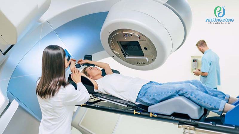 Bệnh nhân xạ trị xong có thể bị hoại tử xương hàm