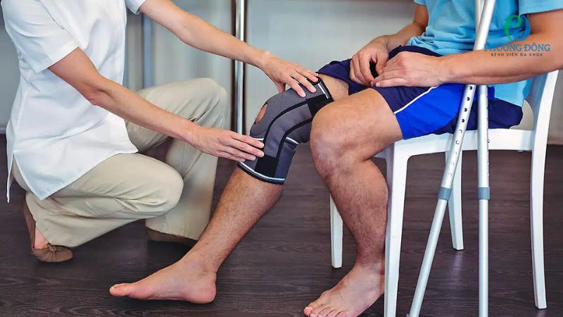 Giải đáp cùng bác sĩ: Chấn thương đầu gối bao lâu thì khỏi?