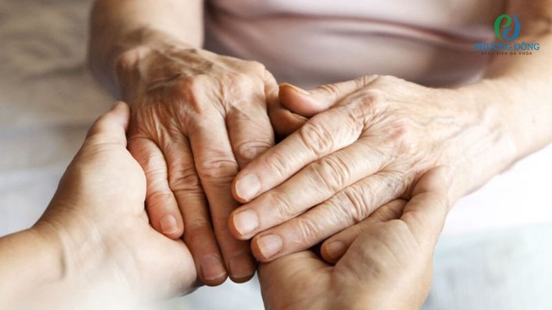 SNRA xuất hiện do liên quan đến các yếu tố di truyền