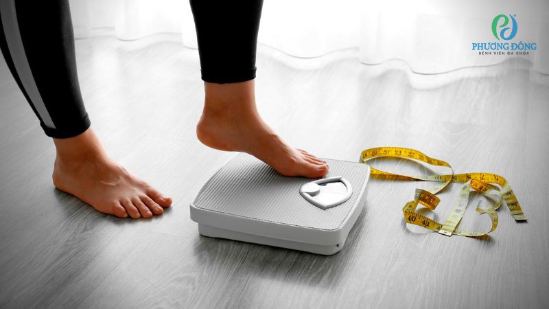 Kiểm soát cân nặng, tránh tăng cân sẽ hạn chế việc ngủ ngáy