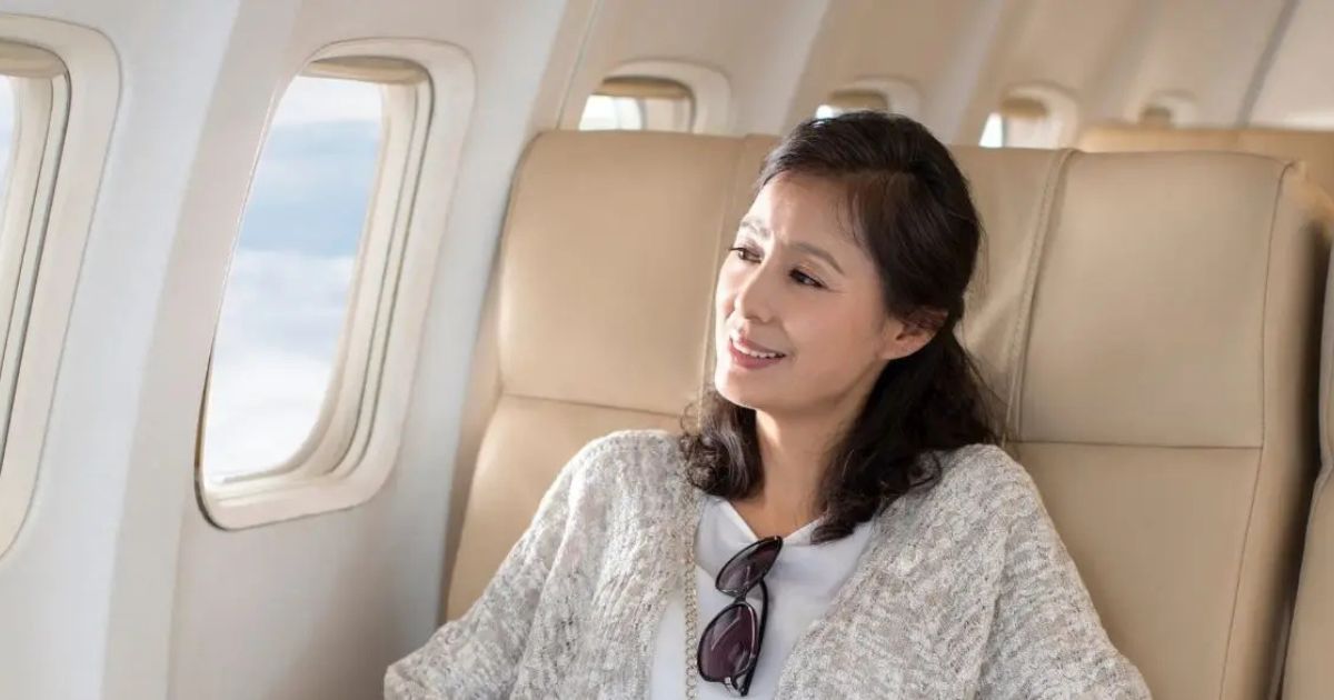 Bạn có thể đi máy bay sau 1 ngày phẫu thuật mắt 