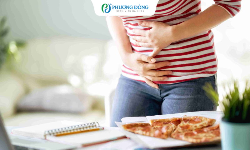 Đôi khi bạn có thể cảm thấy đau bụng nhẹ ngay sau bữa ăn