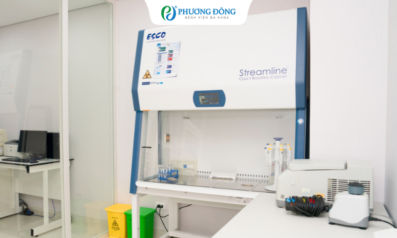 Hệ thống trang thiết bị hiện đại tại Khoa Xét nghiệm - Bệnh viện Đa khoa Phương Đông.