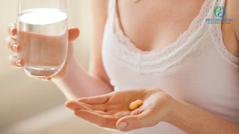 Phương pháp điều trị đặc hiệu với lỗ khuyên bị sưng và chảy máu