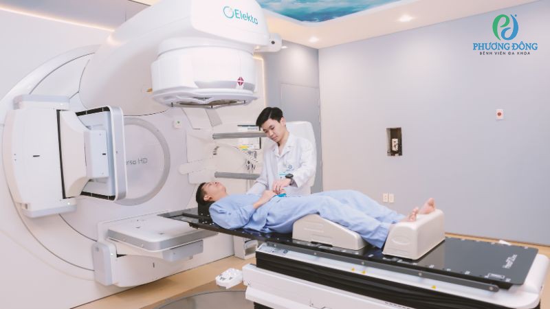 Xạ trị ung thư hiệu quả hơn bằng phương pháp VMAT tại Bệnh viện Đa khoa Phương Đông