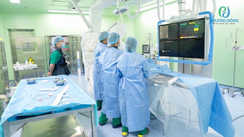 Chi phí cấy stent mạch vành dao động 40 - 120 triệu tùy tình trạng tắc nghẽn động mạch