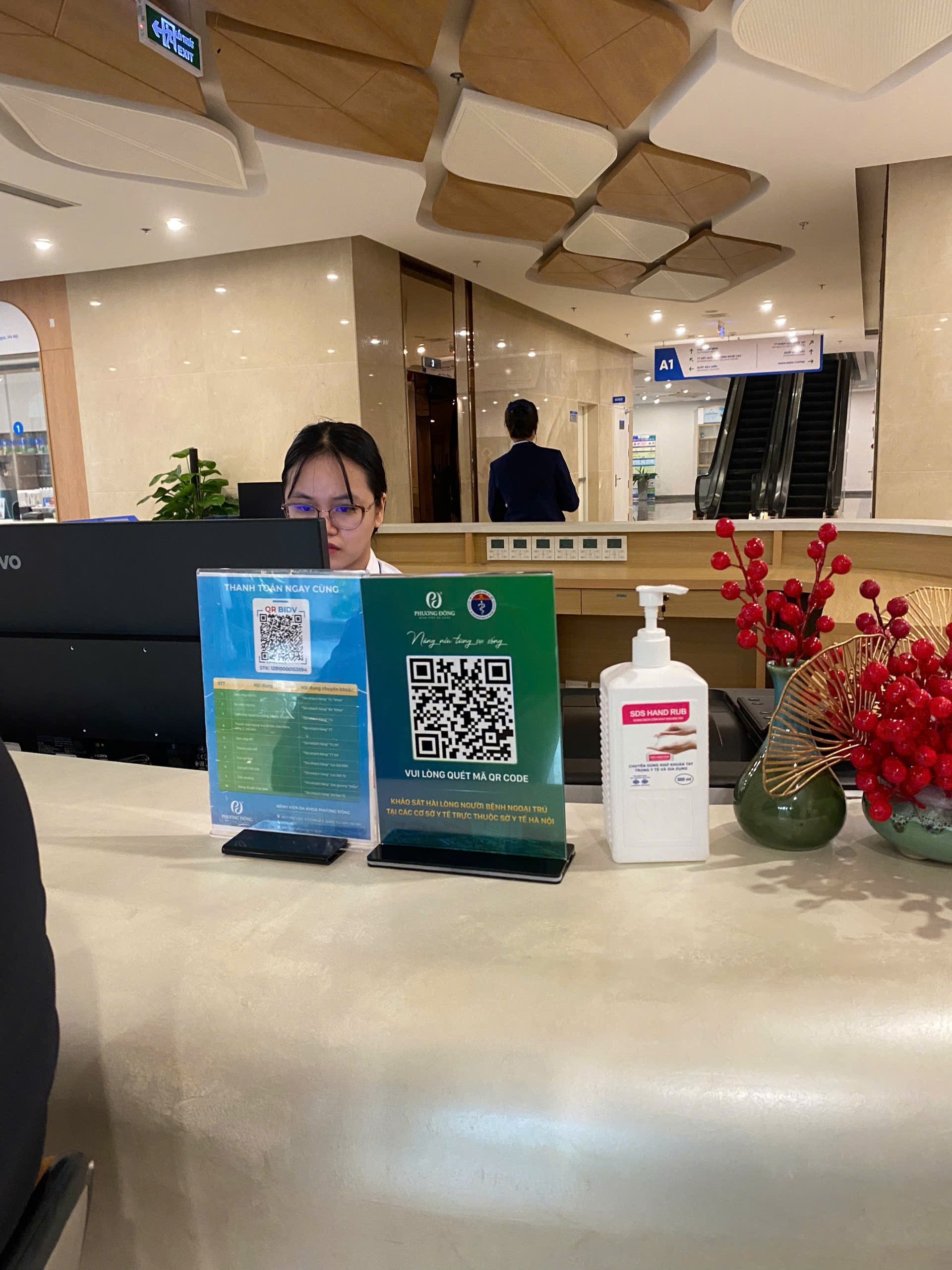 Chung tay vì sự hài lòng của người bệnh: Bệnh viện đa khoa Phương Đông triển khai khảo sát chất lượng dịch vụ 2026