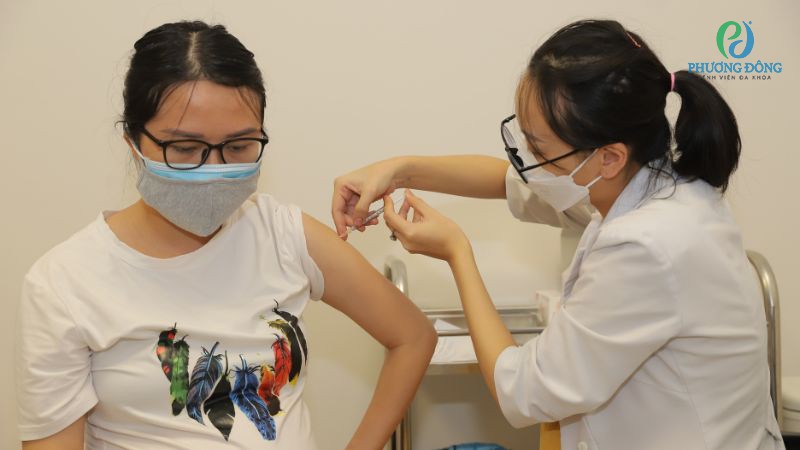 Lịch tiêm và đường tiêm vacxin Abrysvo cho mẹ bầu trong tuần thai 24 đến 36