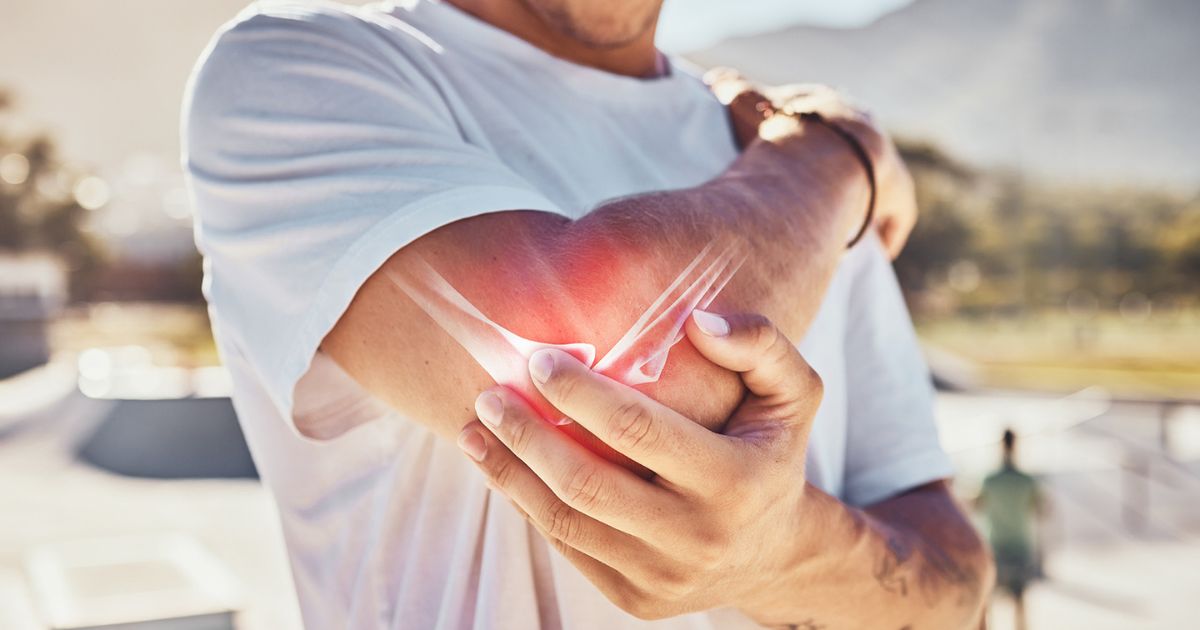 Người bị đau cơ, đau xương có thể cân nhắc phương pháp bấm huyệt