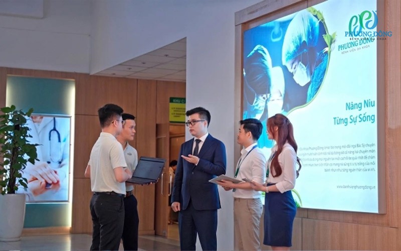 Bệnh viện Phương Đông: 