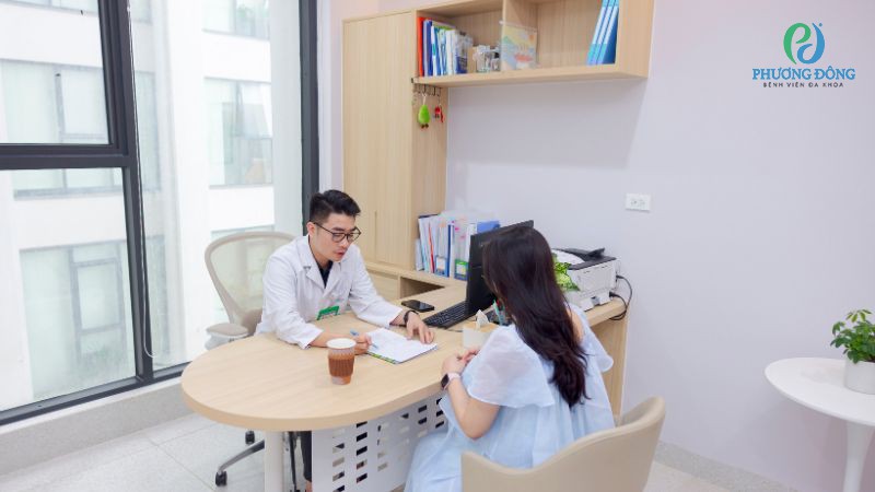 Người mẹ trẻ hoảng loạn, tự làm đau bản thân chỉ 3 ngày sau sinh