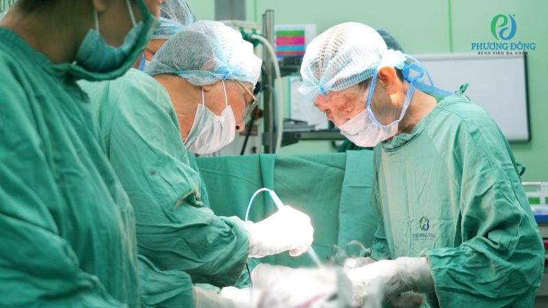 BVĐK Phương Đông xử trí thành công ca phẫu thuật phức tạp