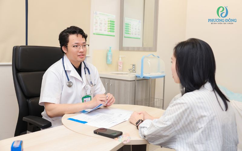 Chồng tháo mặt nạ oxy để hôn vợ lần cuối đăng tâm thư nghẹn lòng: Người vợ qua đời đã 1 tuần vì bệnh ung thư hạch
