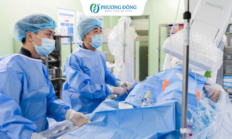 Bệnh nhân ngoại quốc vượt qua cơn nhồi máu cơ tim cấp nhờ can thiệp kịp thời