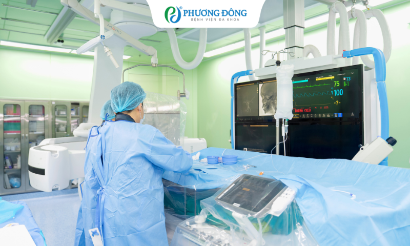 Can thiệp nút mạch kịp thời cầm máu cho bệnh nhân bị khối u mũi họng tái phát
