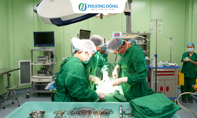 15 phút quyết định giữa nguy hiểm và kỳ tích: Cứu mẹ, giữ tử cung khi rau bong non ở tuần 39