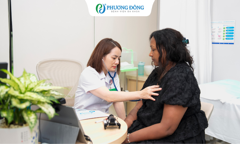 Từ nước Anh đến Việt Nam: Trải nghiệm khám sức khỏe khác biệt khiến nữ du khách 58 tuổi bất ngờ