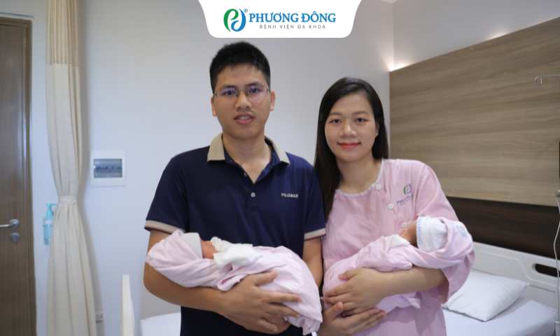 Sinh đôi ở tuần 36, sản phụ được bác sĩ chỉ định mổ sớm và phát hiện nguy cơ ngay trong phòng mổ