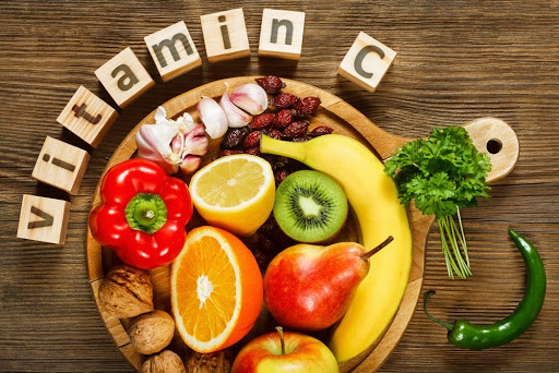 bầu 3 tháng đầu nên ăn gì? Các thực phẩm giàu vitamin C