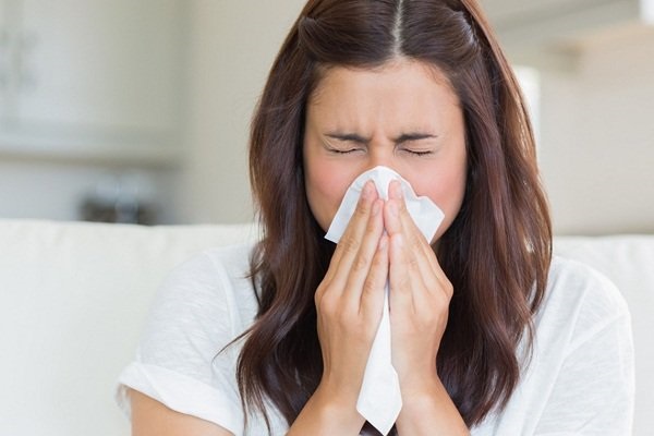 Bệnh cảm lạnh là một loại nhiễm trùng đường hô hấp trên do virus gây ra