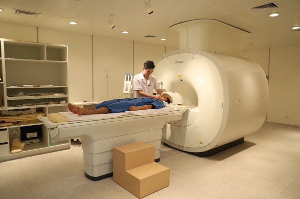 Hệ thống máy móc chụp cộng hưởng từ MRI