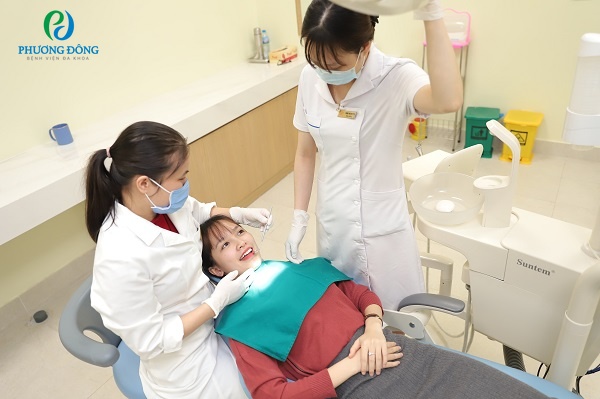 Thăm khám răng định kỳ 6 tháng/lần là phương pháp tốt nhất đề phòng ngừa viêm tủy răng