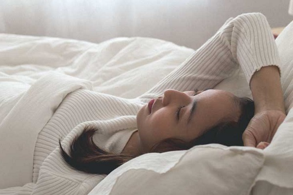 Có phương pháp nào giúp giảm triệu chứng khó thở khi nằm không? 

