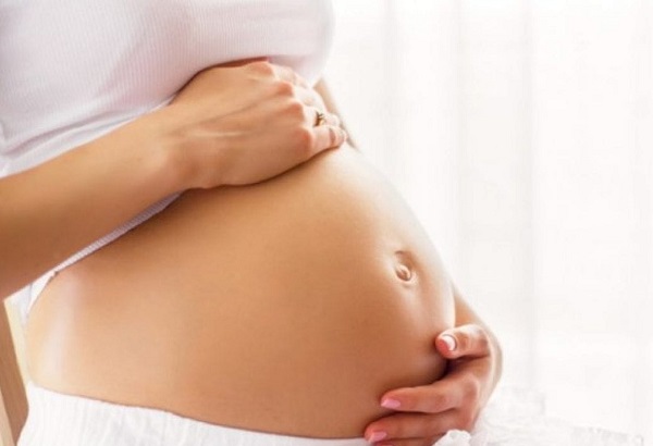 Nguyên nhân nào gây ra thai lưu ở tuần thứ 8 của thai kỳ?
