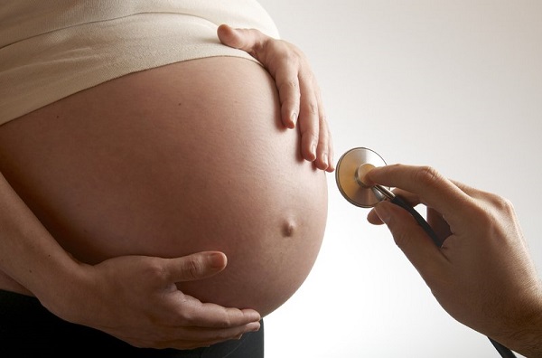 Làm thế nào để kiểm tra tình trạng thai máy nhiều?
