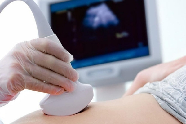 Thai được 4 tuần mẹ có thể đi siêu âm để xem sự phát triển của thai nhi