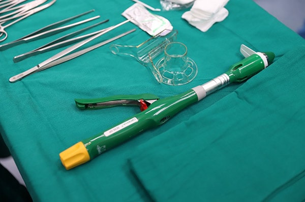 Dụng cụ cắt trĩ bằng phương pháp Longo nhập khẩu trực tiếp từ Anh quốc