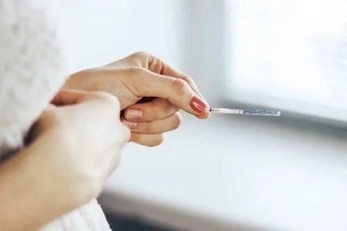 Mới quan hệ lần đầu có mang thai không?