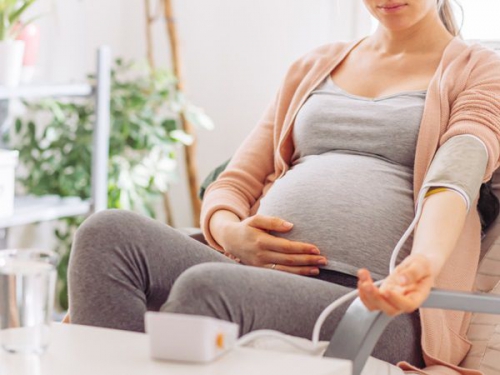 Tụt huyết áp ở phụ nữ mang thai có ảnh hưởng đến thai nhi?