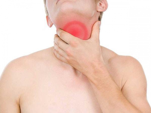 Cách phân biệt ung thư vòm họng và viêm họng thông thường