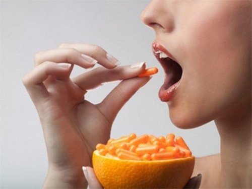 Tìm giải đáp uống vitamin C mỗi ngày có tốt không?