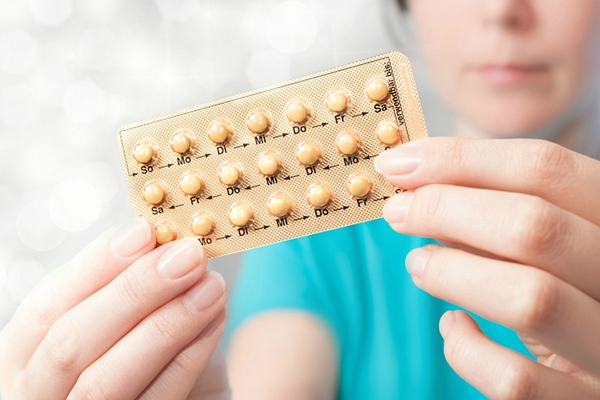 Sử dụng thuốc tránh thai cũng là nguyên nhân gây ra hiện tượng trễ kinh